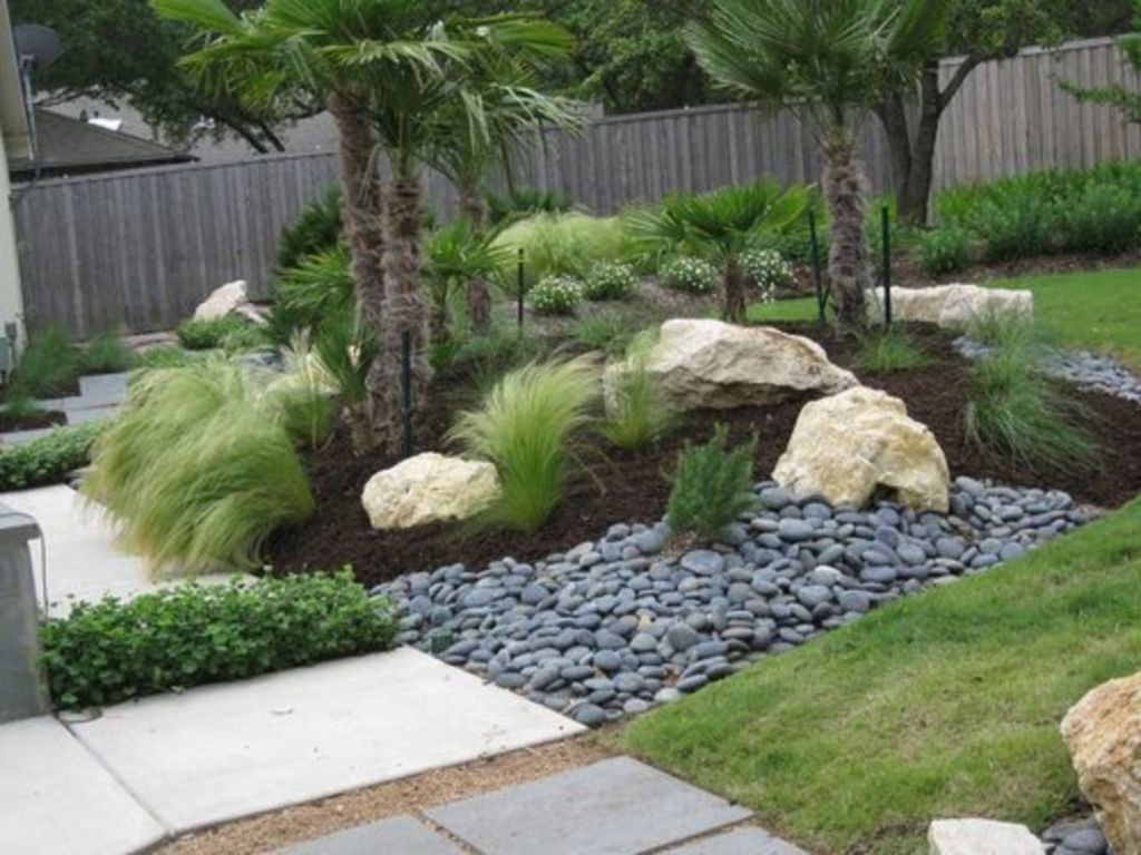 Beautiful Modern Rock Garden Ideas For Backyard Landscaping 21