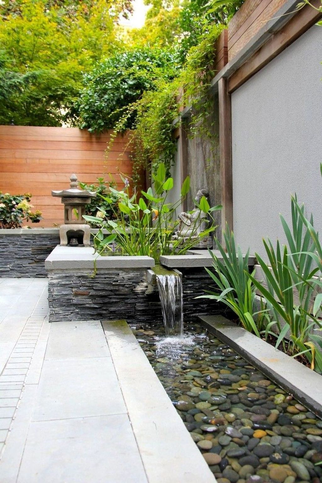 40 Awesome Backyard Landscaping Ideas With Elegant Accent - HMDCRTN