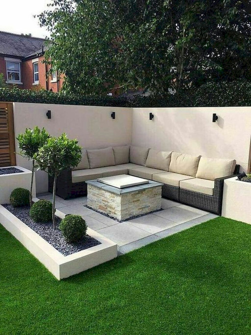 Awesome Backyard Landscaping Ideas With Elegant Accent 24 - HMDCRTN