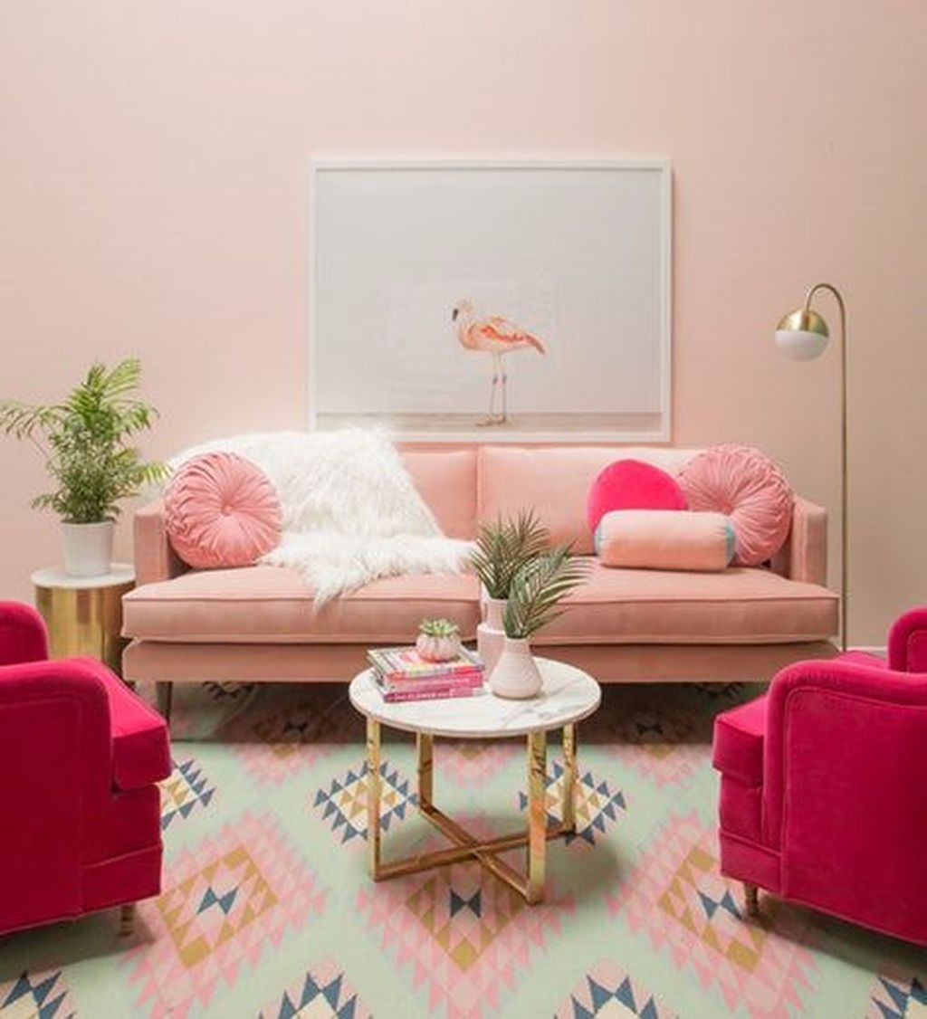 Beautiful Pink Living Room Decor Ideas 18