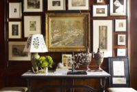 Stunning Foyer Decorating Ideas 34