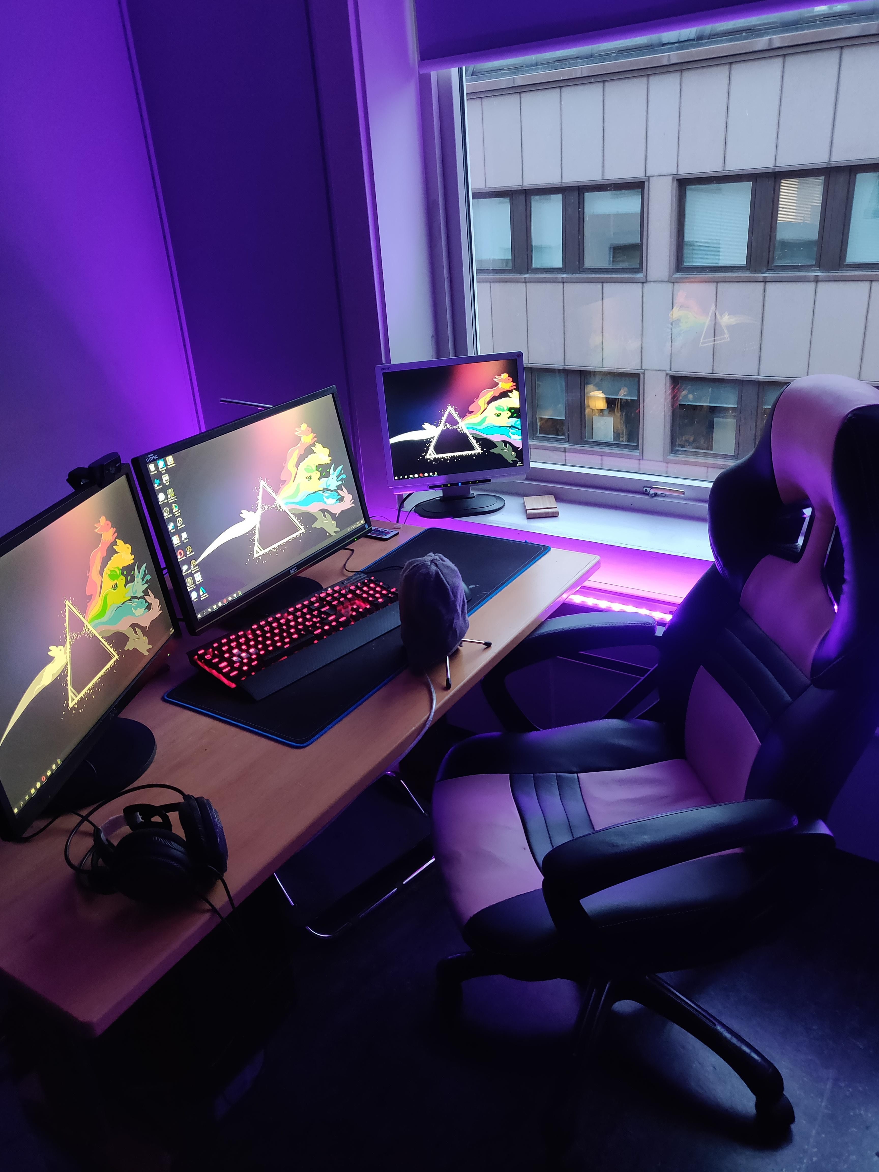Nice Best Gaming Room Pics with Futuristic Setup