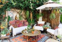 Lovely Bohemian Style Ideas For Your Outdoor Design 14
