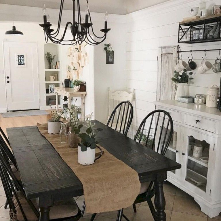 Popular Rustic Farmhouse Style Ideas For Dining Room Decor 31 - HMDCRTN