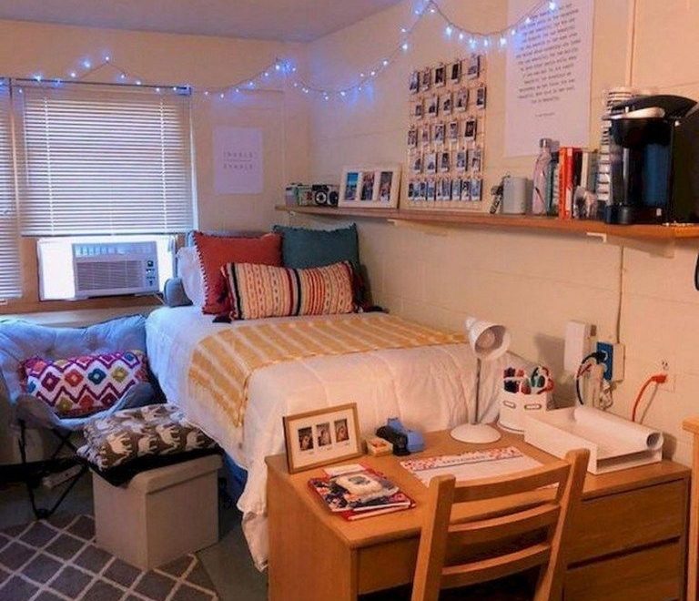 33 Popular Small Bedroom Decor Ideas - HMDCRTN