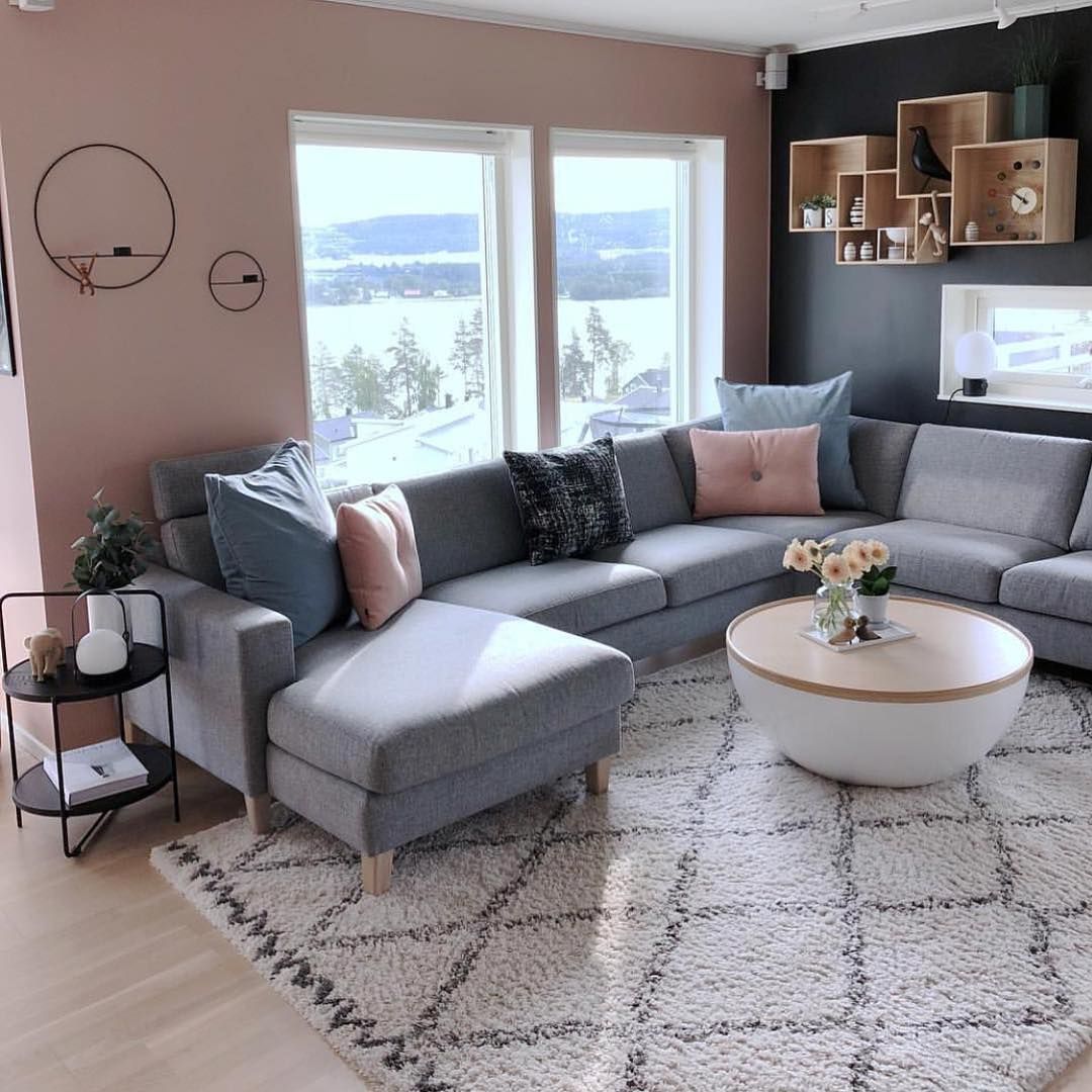 37 Stunning Living Room Wall Decoration Ideas - HMDCRTN