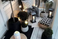 Awesome Apartment Balcony Decorating Ideas 34