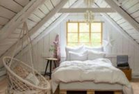 Fabulous Small Attic Bedroom Design Ideas You Will Like 27