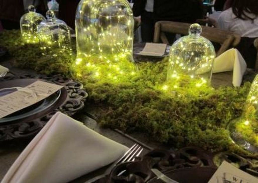 Popular Winter Table Centerpieces Ideas Best For Wedding 12