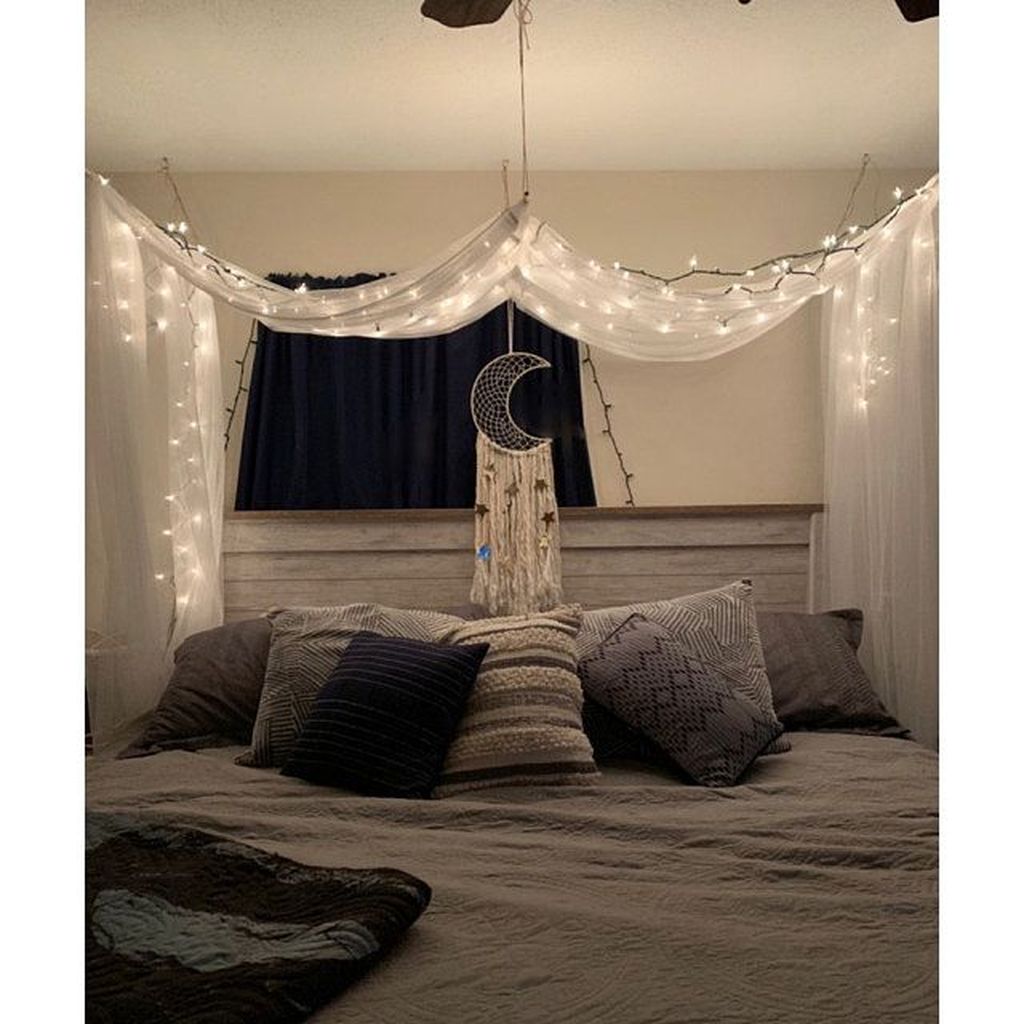 Awesome Romantic Bedroom Lighting Ideas You Will Love 20 HMDCRTN