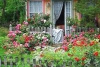 Fascinating Front Yard Cottage Garden Decor Ideas 25