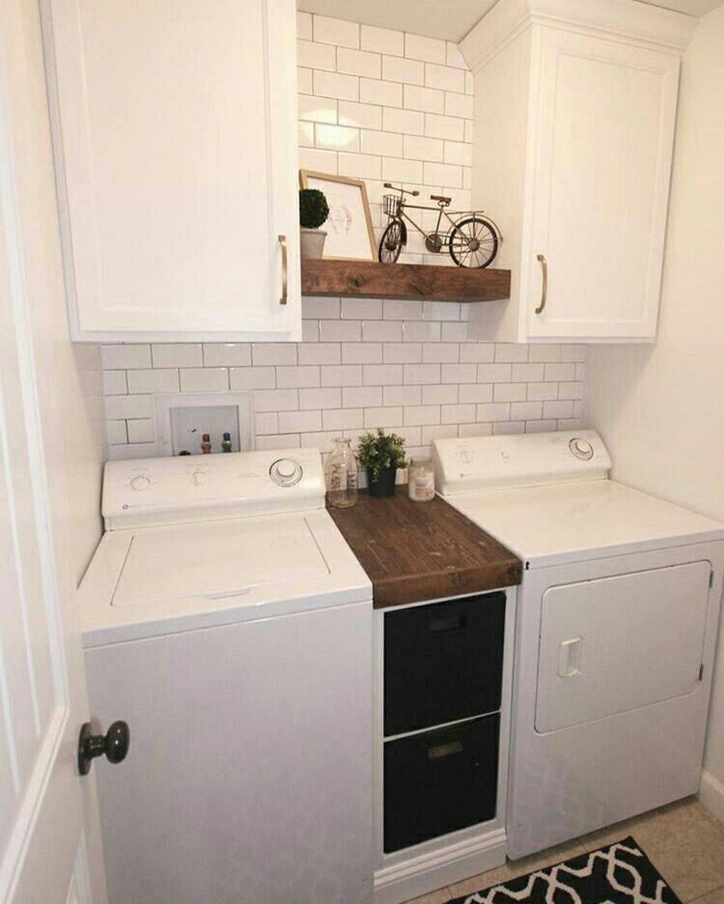 38 The Best Laundry Room Design Ideas You Must Have - HMDCRTN