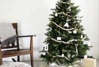 Christmas Tree Beaded Garland