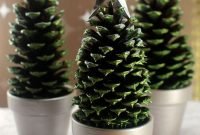 Pine Cone Christmas Tree