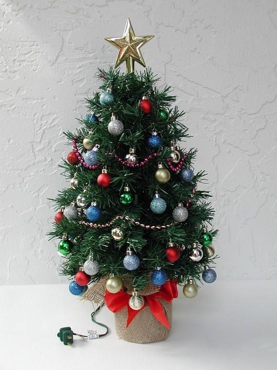 Small Christmas Tree With Lights