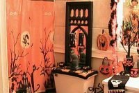 Halloween Bathroom Decor