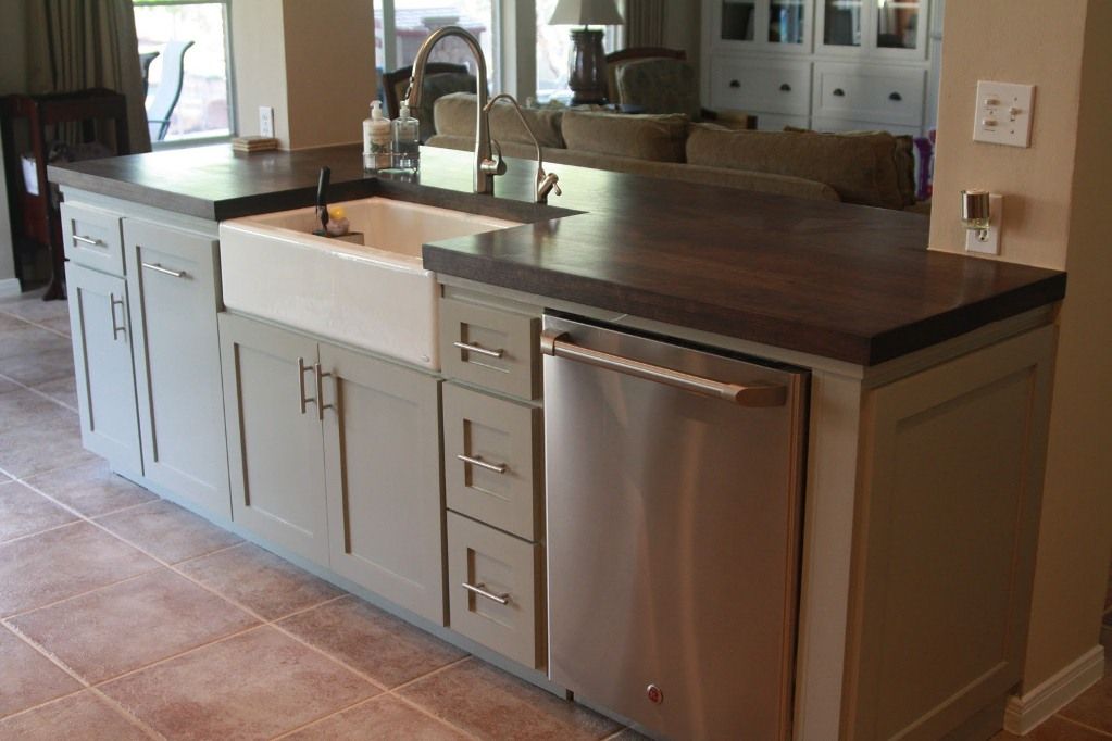 Kitchen Island With Sink And Dishwasher