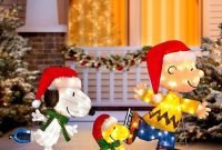 Peanuts Outdoor Christmas Decorations