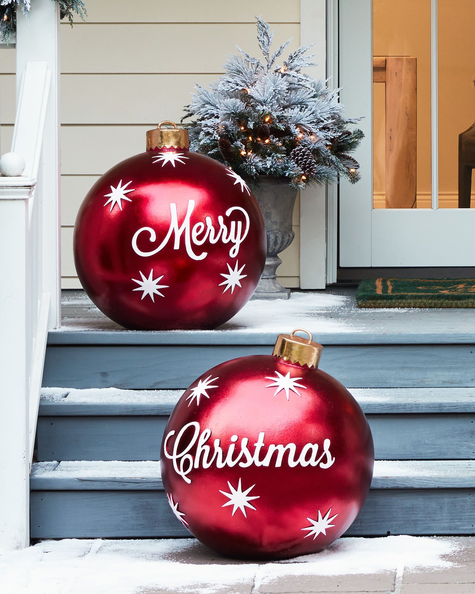 Giant Outdoor Christmas Ornaments